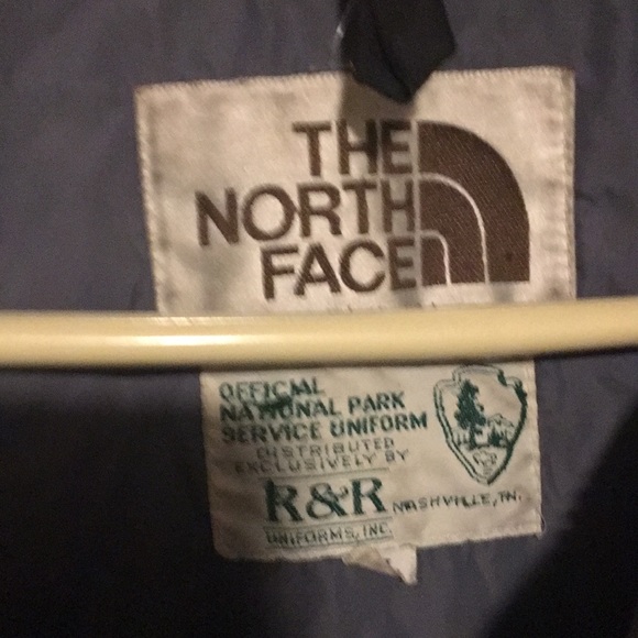 The North Face Vintage Winter Jacket - Picture 2 of 4